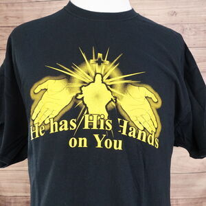 HE HAS HIS HANDS ON YOU JESUS RELIGIOUS TSHIRT SIZE 2XL